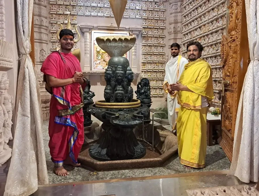 the-grand-rudrabhishek-at-om-ashram bodyImage